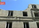 Знищені будівлі у Луганську