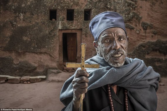 В сети показали фото эфиопских православных старейшин из города Лалибела