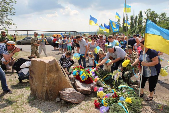 Празднование четвертой годовщины со дня освобождения Торецкая от "счастье жить в ДНР"