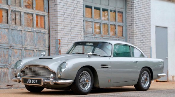 Aston Martin DB5 Джеймса Бонда. Фото: Авто 24