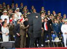 На президента Венесуэлы Николаса Мадуро совершили покушение при помощи начиненного взрывчаткой дрона