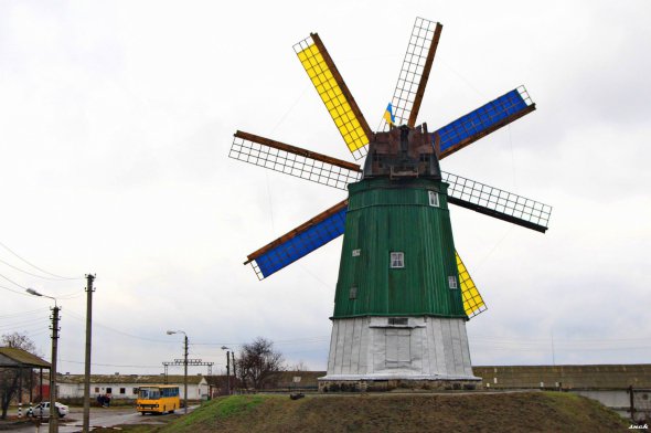 Ветряк Кузьмы Дрыги в Пустовитах Киевской области реставрировали за средства местных предпринимателей