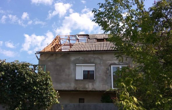 У селі Лалово Мукачівського району буревій поруйнував будинки