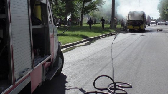 У Чернігові загорілась маршрутка