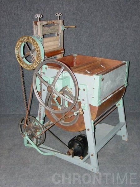 Электрическая стиральная машина от Ли Максвелл, 1910 год. Фото: chrontime.com