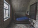 Фотограф показала снимки спален, обставленных в ретро-стиле. Некоторые из комнат уже давно покинули хозяева