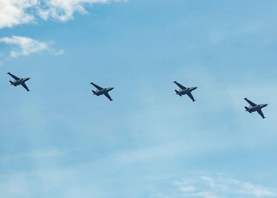 На параде ко Дню Независимости покажут военную авиацию. Фото: Ukr_che