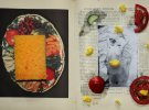 Фотограф соединил обнаженных женщин, еду и советскую кулинарную книгу