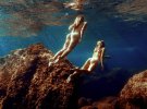 Фотограф Кейт Беллм создала удивительные фото обнаженных женщин под водой