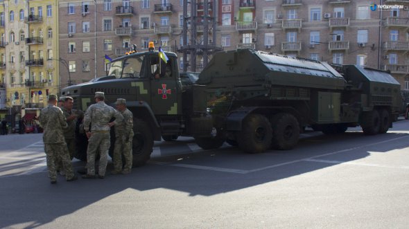 Комплекс радиолокационной разведки - украинский контрбатарейный радар 1Л220УК от запорожского НПК "Искра"