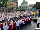 Спільне дійство стартувало у різних країнах одночасно — згідно часових поясів