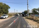 Поблизу села Грибівка Овідіопольського району на Одещині сталася аварія. Там близько 8-ї ранку перекинувся мікроавтобус із відпочивальниками. В результаті постраждали 11 людей, серед яких троє дітей