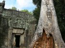 Вхід до храму в Ангкор Ват, Камбоджа