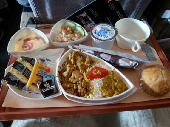 Обед для эконом-класса от Emirates Airline