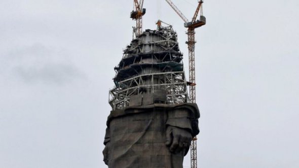 В Индии завершают строительство самой большой статуи в мире