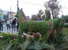 В Виннице создали 2-метровых зеленых травяных лошадей с 20 тысяч растений
