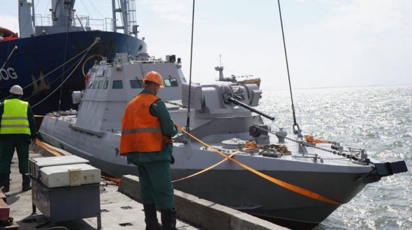 Показали, як в Азовське море вийшов новий броньований патруль
