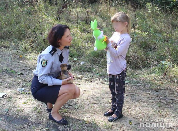 Поблизу Полтави правоохоронці знайшли 8-річну дівчинку. Разом із мамою зникла на початку вересня. Жінку ще розшукують. Фото - ГУНП в Полтавській області 