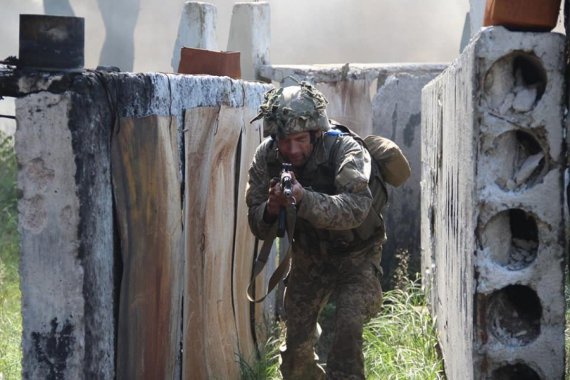 Резервисты Вооруженных сил Украины проходят второй этап обучения
