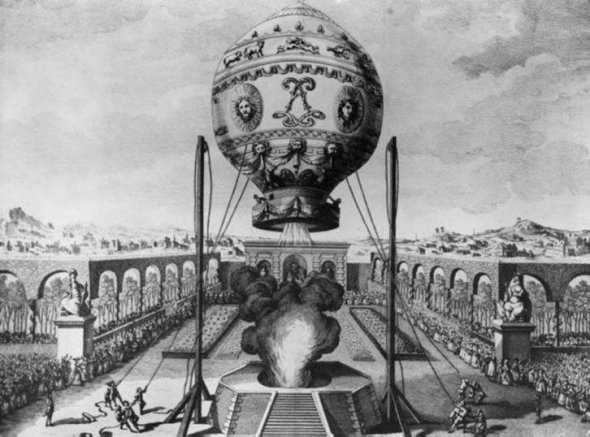 Запуск першої пілотованої повітряної кулі, створеної братами Монгольф'є. Фото: Вікіпедія