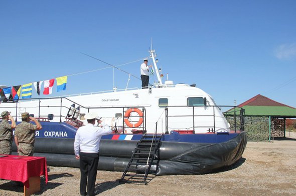 В Крыму ФСБ получила катера-амфибии А-25ПС