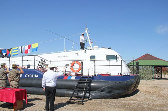 У Криму ФСБ отримала катери-амфібії А-25ПС