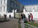 Горсовет блокируют активисты не пустят городского голову