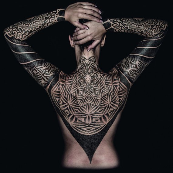 В сети показали фото работ лучших тату-мастеров мира
