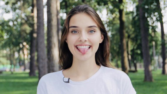 23-річна киянка Вероніка Дідусенко успішно займається моделінгом та бере участь у благодійний проектах