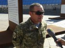 Старший сержант мотопехотной роты 45-летний Михаил Гребеневич, позывной "Кавказ". Был старшиной погибшего бойца