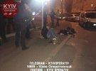 На вул. Регенераторній в Києві чоловік поклав під авто невідомий предмет. За секунду пролунав вибух і авто загорілося