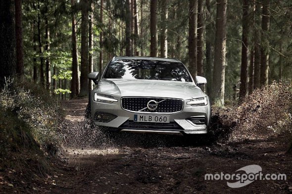 Новый Volvo V60 Cross Country: возвращение Crossover Wagon. Фото: motorsport.com