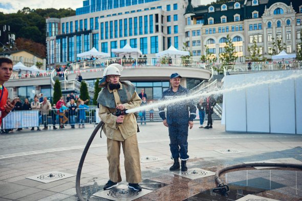 В Киеве состоялся первый масштабный фестиваль «Игры пожарных»