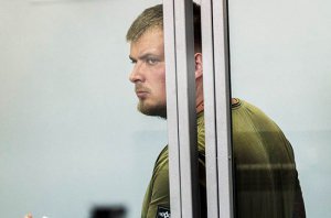 Подозреваемый в убийстве ветерана АТО Виталия «Сармата» Олешко Артем Матюшин признал свою вину. Он рассказал, за что убил известного активиста, кто попросил его это сделать и что ему пообещали взамен
