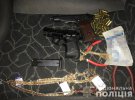 Затримали двох чоловіків, яких  підозрюють у збройному пограбуванні ювелірного магазину а місті   Кам’янка-Дніпровська напередодні