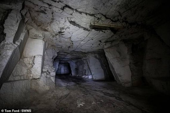 Пещеру с наркотиками стоимостью $ 1,3 млн нашли в Британии