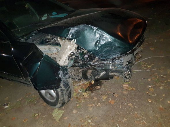 У Одесі сталася смертельна ДТП. Під час зіткнення автомобілів Toyota та Mazda один чоловік загинув, ще один у важкому стані в лікарні