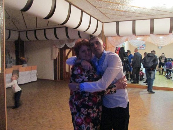 Валентина Яроцька з сином Олександром
