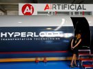 Представили капсулу Hyperloop