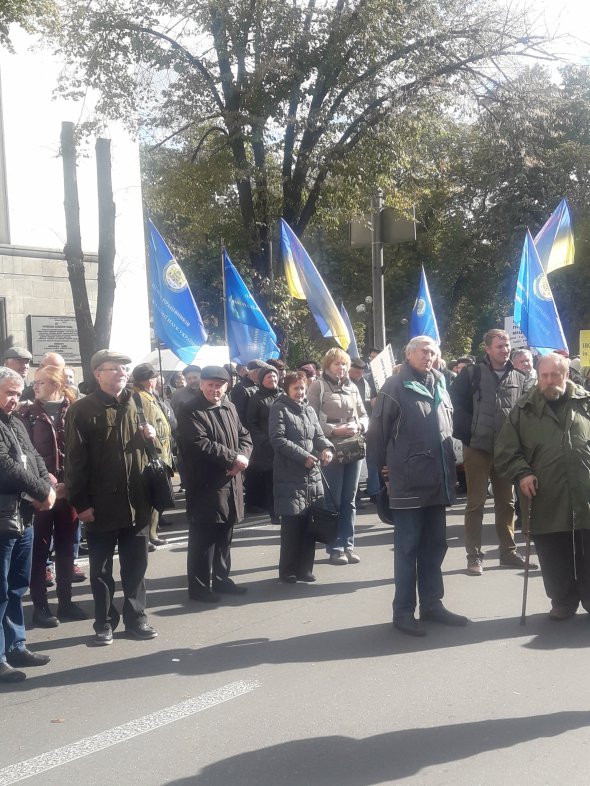 В установах НАН України працює менше 30 тис. працівників