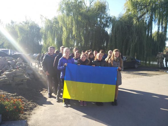 Українськіх бійців перепоховали з військовими почестями