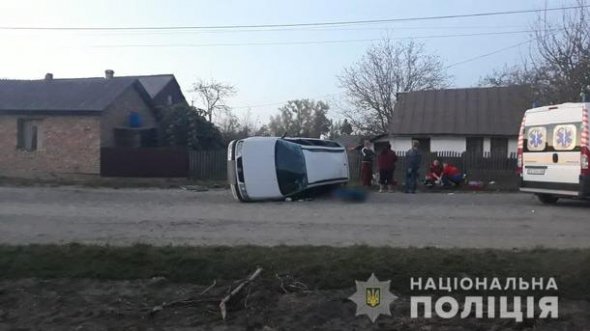 На Буковині в аварії загинула дитина