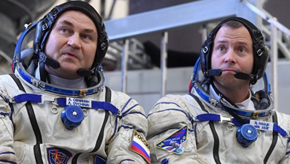 Русский Овчинин (слева) уже бывал в космосе. А для американца Хейга это был первый полет