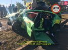 Київ: водійка іномарки влетіла на високій швидкості у стовп з 5 пасажирами