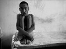 Фотография из серии "Забытые люди: состояние психиатрических пациентов Китая" снята в 1989-1990 годах