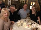 Андрій Антонищак вечеряє з сім'єю Мішеля Терещенка - кандидата в президенти-2019