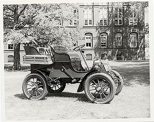 Кадиллак, 1903 год. Фото: Википедия