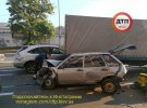 У Подільському районі Києва в результаті серйозної аварії постраждало відразу п'ять автомобілів