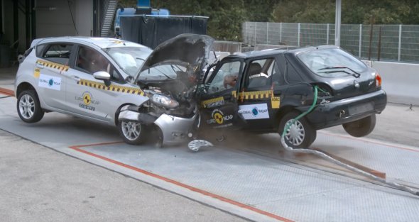 Наочне порівняння безпеки старих і нових авто. Фото: topgir.com.ua