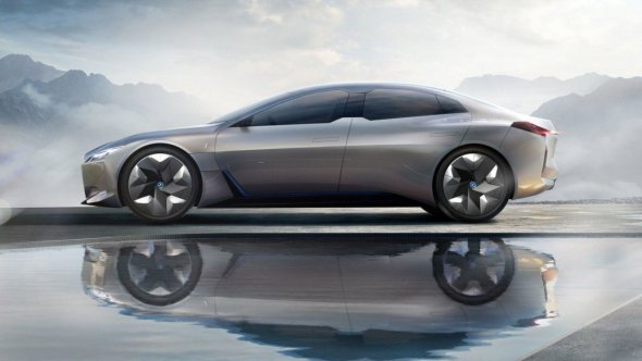 BMW випустить конкурента електромобілям Tesla у 2021 році. Фото: 24
